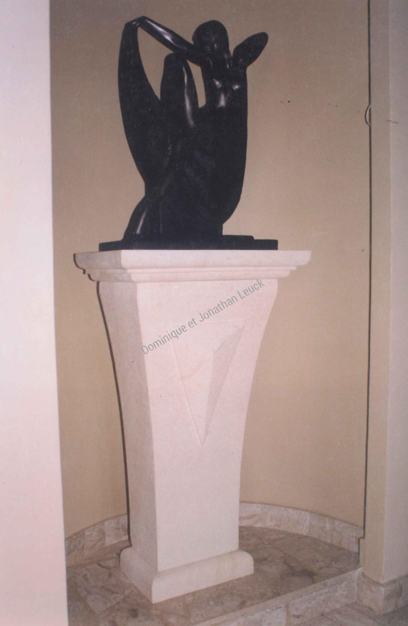 Sculpture en pierre d'Estaillades